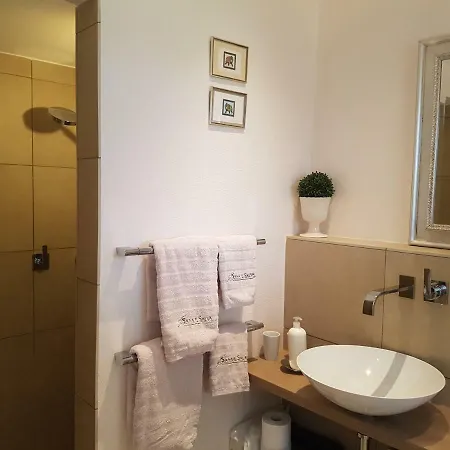 Sana E Salva アパート Eckersdorf